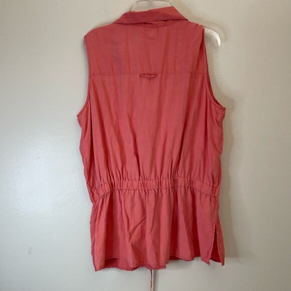 100% silk| Melrose Studio| Medium sleeveless top| button down| tie elastic waist - Picture 5 of 12